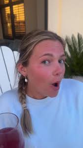 ava wray (@avawrayyy)