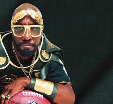 Bernadine Ware's Instagram, Twitter & Facebook