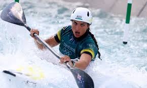 Jessica fox, an australian athlete, who began competing at the olympic games in tokyo, won gold in the first ever women's #canoe slalom, adding to a kayak slalom bronze earlier this week. Jnvosveugm7dm