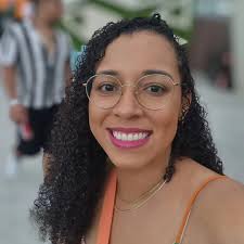 O universo de Athos Bulcão já está aqui no #CCBBRJ! A exposição reúne  alegorias de carnaval, fotografias e croquis, além dos azulejos que  deixaram Athos mundialmente conhecido. Não perca! 🗓️ Até 28.01.2019  #AthosNoCCBB