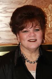 Darlene Andrews's Instagram, Twitter & Facebook