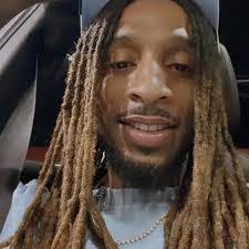 Shavon Smalls's Instagram, Twitter & Facebook