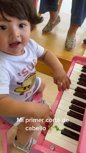 Mi primer corte de cabello ✨🦖 #bebe #miprimeraño #aprendiendo #cortedepelo  #jugando