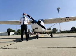 13, sector 1 bucuresti, bucharest, romania. Pilot De Linie Sau Pilot Privat Un Scoala Superioara De Aviatie Civila Facebook