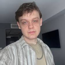 Matthew Stickley's Instagram, Twitter & Facebook