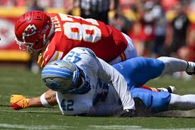 Travis Kelce: Eight photos and a video from Chiefs-Lions game | Kansas City Star