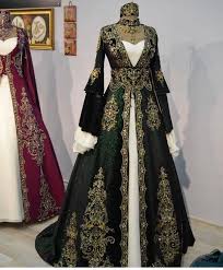 37 Begenme 0 Yorum Instagram Da Ertem Gelinlik Ertem Gelinlik Yeni 2020 Kafdan Modelimiz Isil Isil Goz Alici Renaissance Dresses Turkish Dress Dresses