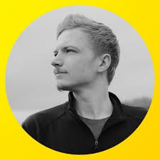 Ashlee Griffith (@ashleesharay)