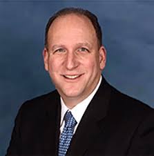 Howard Bachman's Instagram, Twitter & Facebook