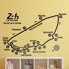 Banner para cumpleaños gratis pista de carreras : Casa Jardin Y Bricolaje Pegatinas Plantillas De Pared Vinilo Circuito De La Sarthe Le Mans 24 Horas De Circuito De Carreras Pistas Decal Sticker Cafesbenyedder Com Tn