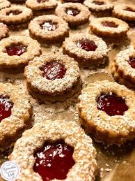 Rezept Fur Spitzbuben Weihnachtsplatzchen Cheesecake Cookies And Cream Cheesecake Cookies Christmas Cheesecake C Delicious Pies Apple Recipes Easy Desserts