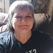 What are kid-friendly attractions in South Dakota?