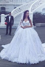 Luxury Ball Wedding With Long Train Princess Style V Neck Sleeveless Bridal Gowns Ball Gowns Wedding Ball Gown Wedding Dress Bridal Dresses Lace