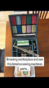 If you know, you know. Happy Sunday for me. Found this Fashion Aid Case in  the wild. #singerfeatherweight #antiquing #sewingaccessories #thrifting