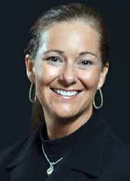 Lori Hart's Instagram, Twitter & Facebook