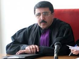 Curtea de apel oradea a decis că un procuror cu o vechime mai mică de 10 ani este „necompetent funcţional să întocmească acte de procedură. Suspectat De Trafic De InfluenÈ›Äƒ È™i Cu Fiul Anchetat JudecÄƒtorul Ion Tudoran A Atacat La Ccr Oug 92 Romania Libera