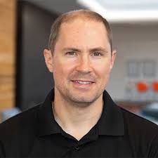 Chris Traxler's Instagram, Twitter & Facebook