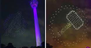 Endgame, i'm sure that everyone's hype levels are currently through the roof. 300 Drones Recreated Symbols Of Avengers Endgame In The Malaysian Sky Bored Panda