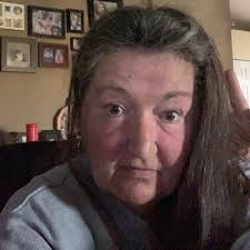 Kelly LaBrecque (@KellyLaBrecqu19)