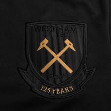 Win = green, draw = yellow and loss = red. West Ham United 3 Trikot 2020 21 Www Unisportstore De