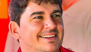 Prefeita de Timon Dinair Veloso testa positivo para Covid-19