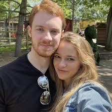 Vera Reed and Michael Reed's Wedding Website