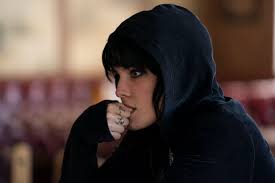 Mandy Starr reporting for duty ☕️⭐️ @BronStudios