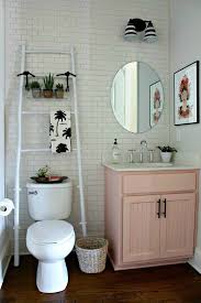 Hope that they will inspire you decorate! 11 Easy Ways To Make Your Rental Bathroom Look Stylish Small Bathroom Decor Small Apartment Decorating Cute Bathroom Ideas