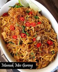 During this visit, we tried to savor as many of our favorite foods as we can put into our tummies. Mamak Mee Goreng Malaysian Food Asian Recipes Malay Food