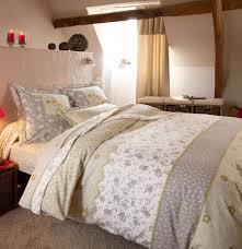 Tout le monde connait françoise saget, la marque spécialisée depuis plus de 30 ans dans l'univers du linge de maison. Housse De Couette Douceur Verveine Francoise Saget Linge De Lit Parure De Lit Housse De Couette