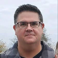 Eileen Putnam Email & Phone Number