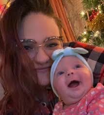 Carlene Rose's Instagram, Twitter & Facebook