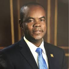 Por medio de la cual se expide...