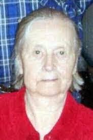 Edith Farr's Instagram, Twitter & Facebook