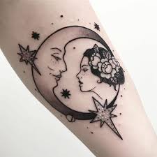 Halbmond Tattoo Bedeutung Und Viele Tolle Ideen Und Inspirationen Tattoo Bedeutungen Halbmond Tattoo Filigrane Tattoo