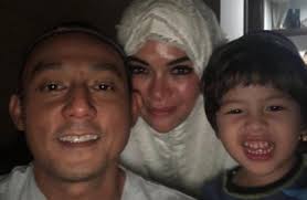 Siap Berangkat Umrah, Nikita Mirzani-Dipo Latief Akan Nikmati Ramadan di  Mekah