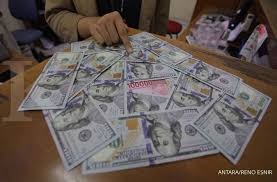 Kurs Dollar Rupiah Di Bca Hari Ini Jumat 2 Oktober Intip Sebelum Tukar Valas