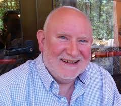 Robert Aitchison's Instagram, Twitter & Facebook