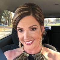 Sara Heaton's Instagram, Twitter & Facebook