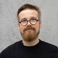 Jon Holt's Instagram, Twitter & Facebook