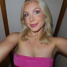 Kaila Jones (@kailajones)