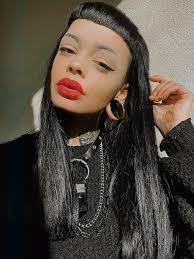 𝕸𝖆𝖉𝖎𝖘𝖔𝖓 𝕾𝖊𝖜𝖊𝖑𝖑 (@madisonsewell_)