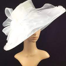 White Wedding Bridal Hat White Organza Big Bow Hat Kentucky Etsy Bridal Hat Wedding Bridal Bridal