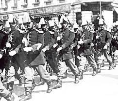 Maybe you would like to learn more about one of these? Intrarea Romaniei In Primul RÄzboi Mondial Regele I A InÈelat Pe ToÈi A Uitat CÄ E German