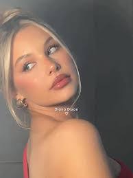 Tia Dixon's Instagram, Twitter & Facebook