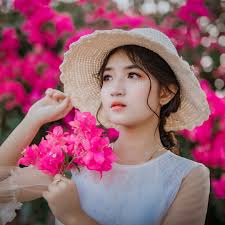 Best top 50+ whatsapp profile pictures for boys cool stylish dp. Beautiful Girl With Red Flowers Image For Whatsapp Dp Download Free Images Srkh