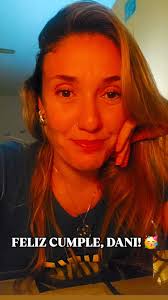 En las malas, sabrás quien te ama...., Hubo una época en mi vida que no  quiero ni recordar, pero no estuvimos solos. Mis hijos y yo lo teníamos a  él, que luchó mis batallas como si fuesen suyas (y él, ...