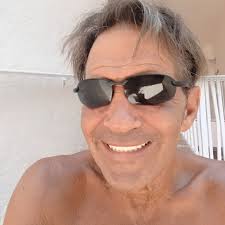 Danny Bud (@danny.bud.2025) • Facebook