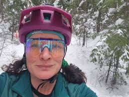 Hellllllo fat biking ladies ! Please join me