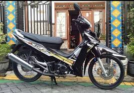 Modif supra x 125 warna hitam putih : Modifikasi Supra X 125 Terkeren Dan Terbaru 2021 Otomotifo